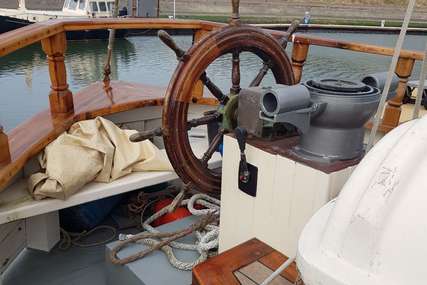 Custom Boats CLASSIC TWO MAST SAILING YACHT OAK