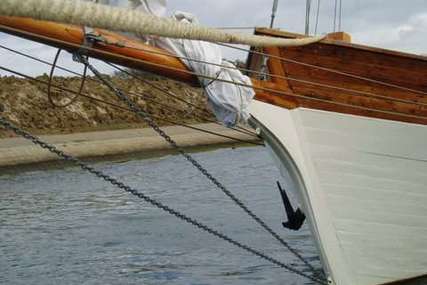 Custom Boats CLASSIC TWO MAST SAILING YACHT OAK