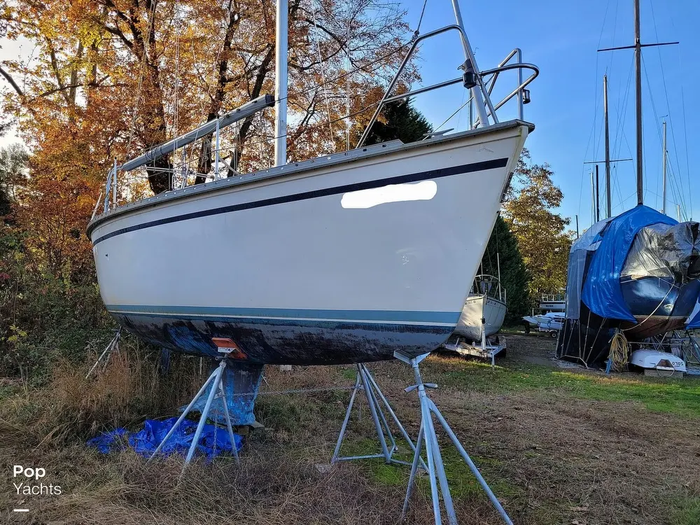 1989 Hunter 30