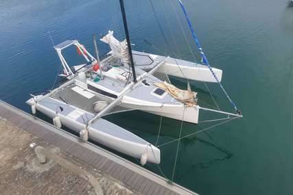 Custom Boats PULSAR 26