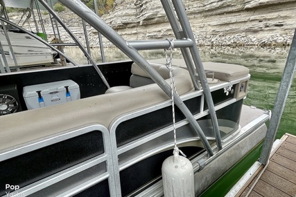 Premier Pontoons Sunsation 300