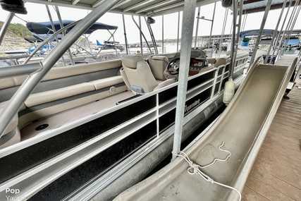 Premier Pontoons Sunsation 300