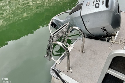 Premier Pontoons Sunsation 300