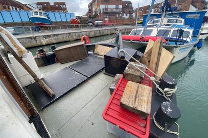 Dutch Barges 19m