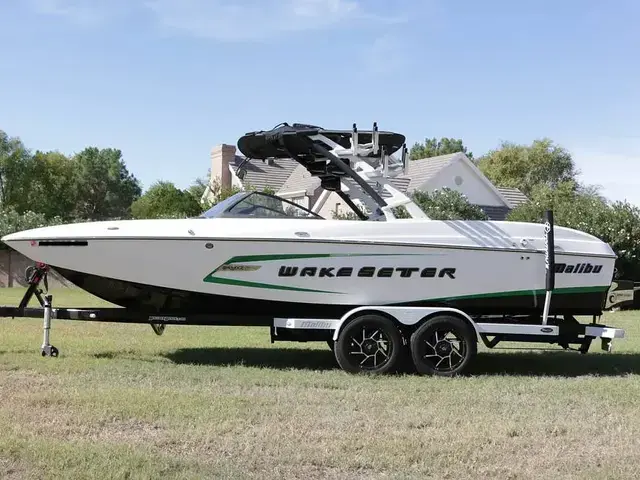 Malibu Wakesetter 24 Mxz