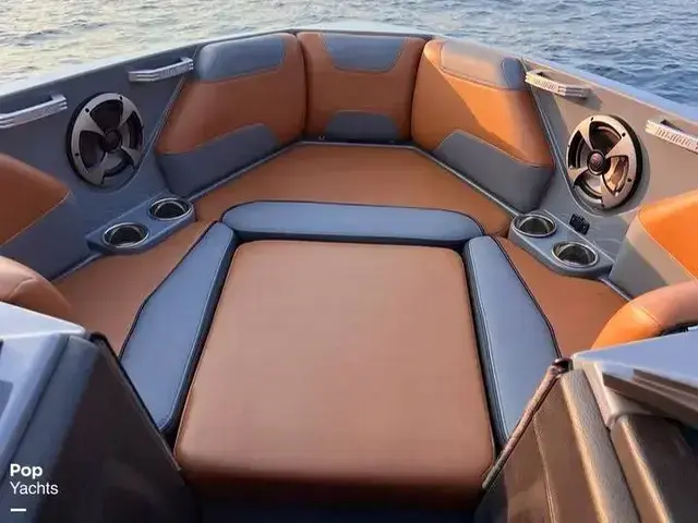 Malibu Wakesetter 22 Lsv