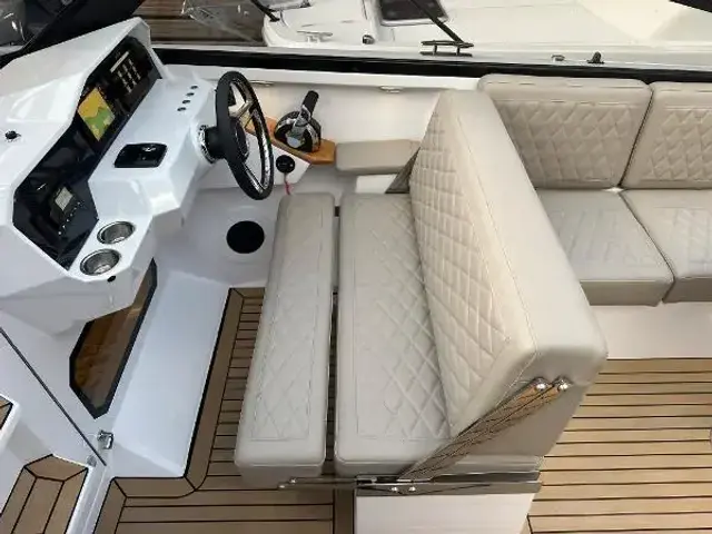 Rand Leisure 28