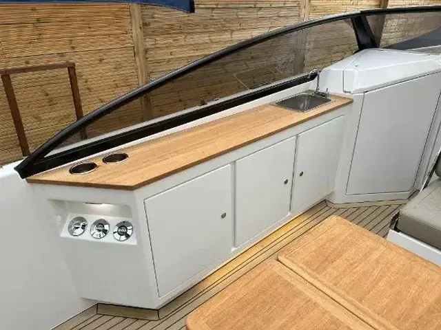 Rand Leisure 28