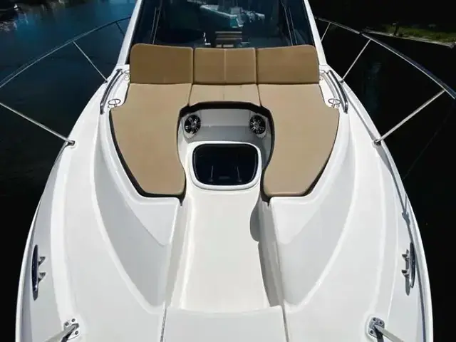 Sea Ray Sundancer Coupe