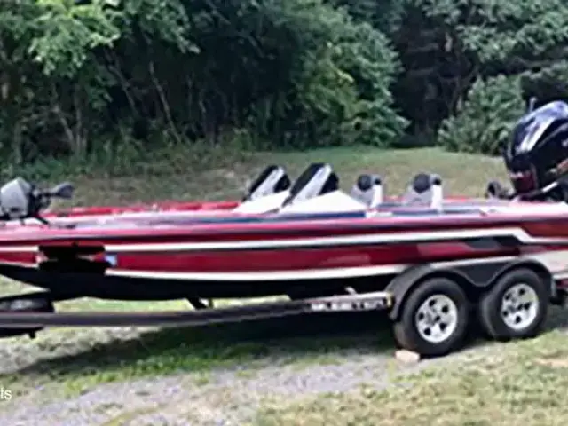 Skeeter Zx 225