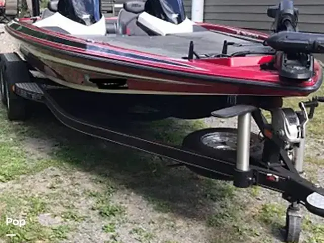 Skeeter Zx 225