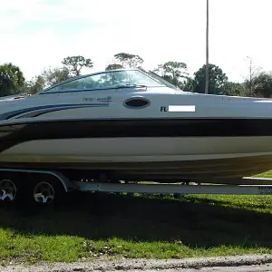 2004 Sea Ray 240 Sundeck