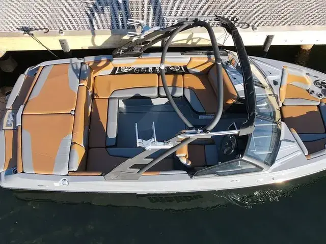 Malibu Wakesetter 22 Lsv