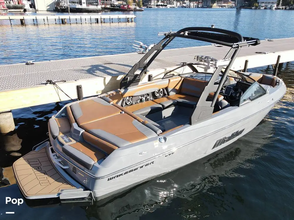 2020 Malibu wakesetter 22 lsv