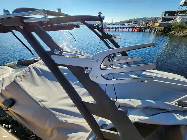 Malibu Wakesetter 22 Lsv