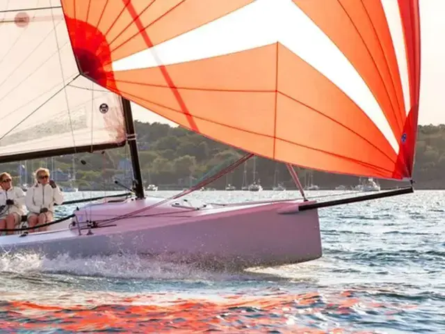 J Boats J 70