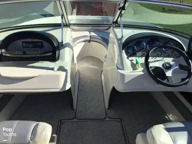 Sea Ray 205 Sport