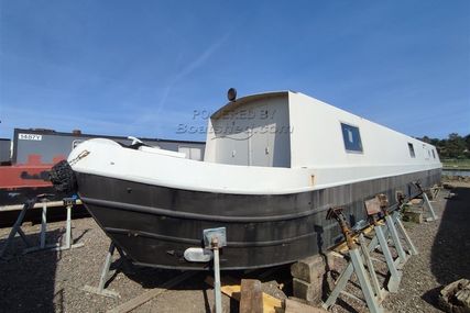 Narrowboat 70ft Cruiser Stern