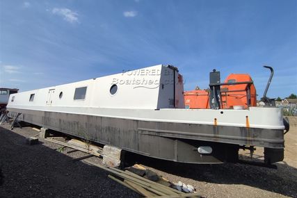 Narrowboat 70ft Cruiser Stern