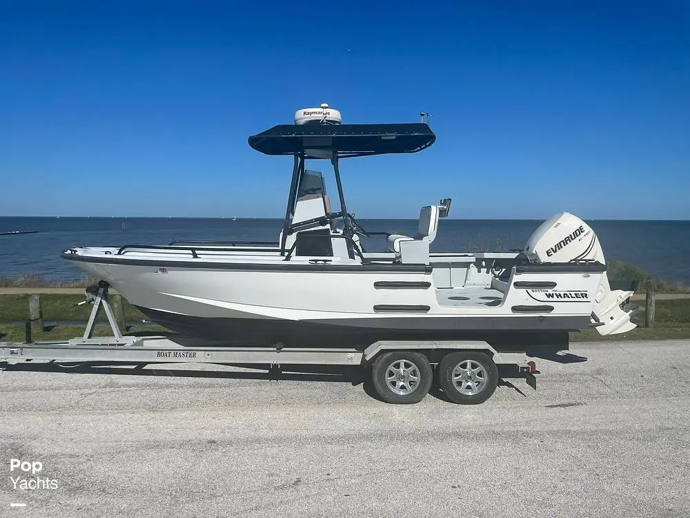 1999 Boston Whaler 21 outrage (justice edition)