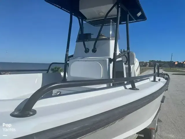 Boston Whaler 21 Outrage (Justice Edition)