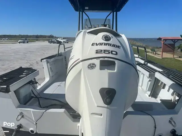 Boston Whaler 21 Outrage (Justice Edition)