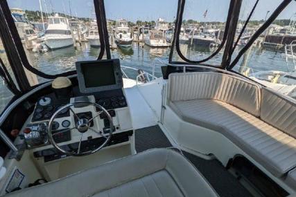 Luhrs Flybridge