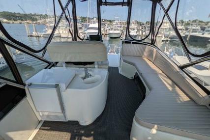 Luhrs Flybridge