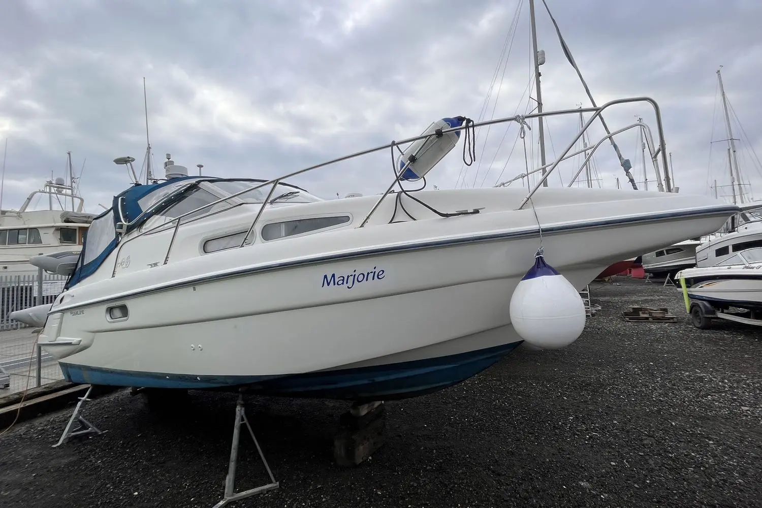 1995 Sealine 270