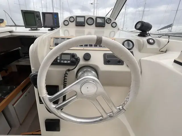 Sealine 270 S