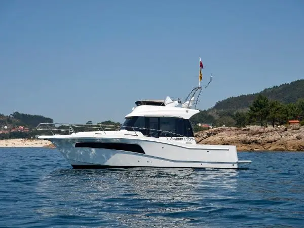 2023 Rodman 1090 evolution flybridge