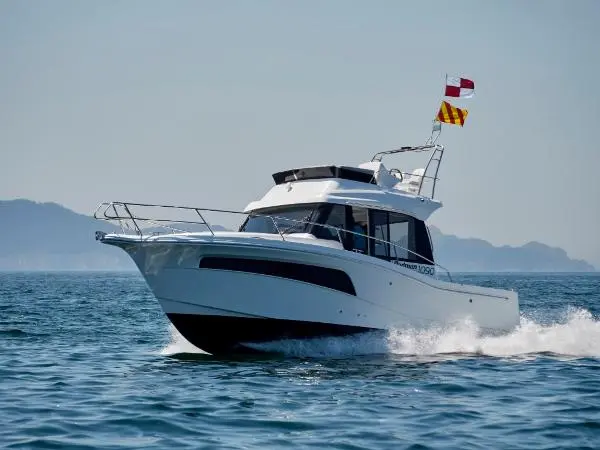 2023 Rodman 1090 evolution flybridge