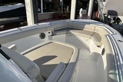 Boston Whaler 330 Outrage