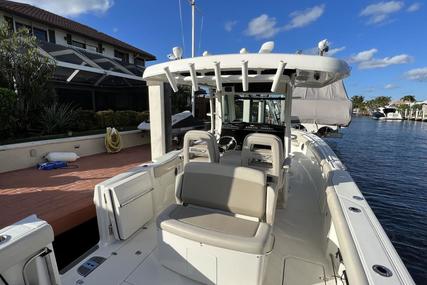 Boston Whaler 330 Outrage