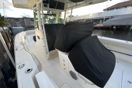 Boston Whaler 330 Outrage