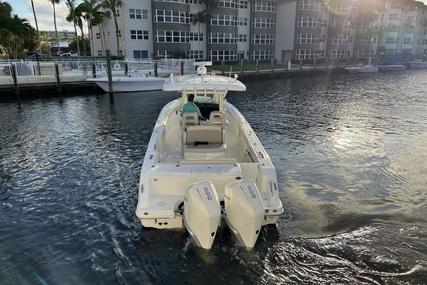 Boston Whaler 330 Outrage