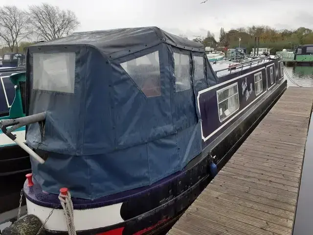 South West Durham Steelcraft 45 ft Narrowboat called Just Do It