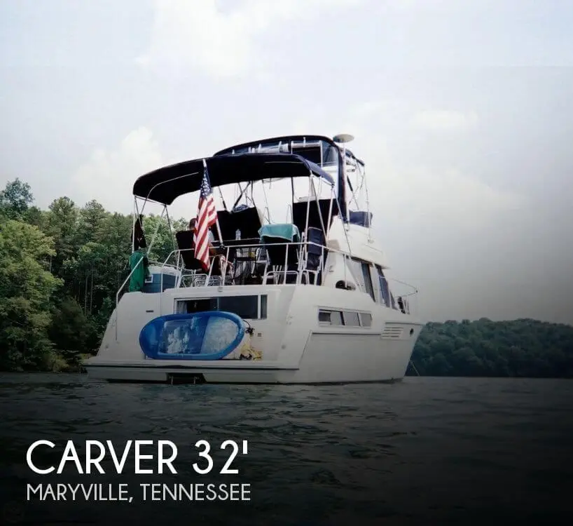 325 Aft Cabin - Carver