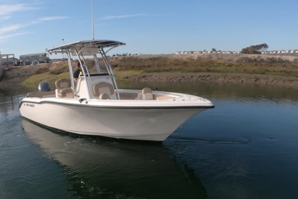 Key West 239FS 24FT Center Console