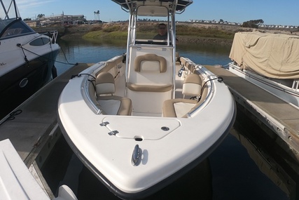 Key West 239FS 24FT Center Console