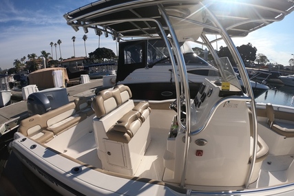 Key West 239FS 24FT Center Console