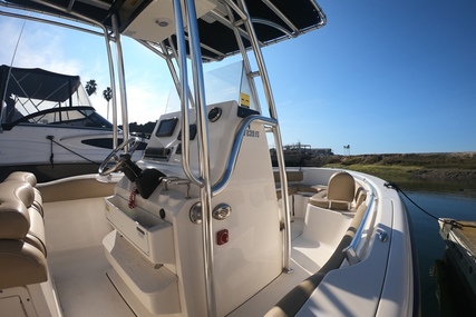 Key West 239FS 24FT Center Console