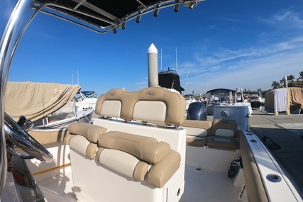 Key West 239FS 24FT Center Console