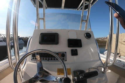 Key West 239FS 24FT Center Console