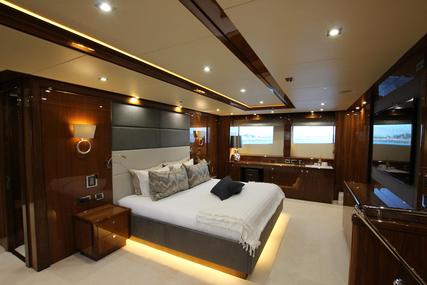 Sunseeker 131 Yacht