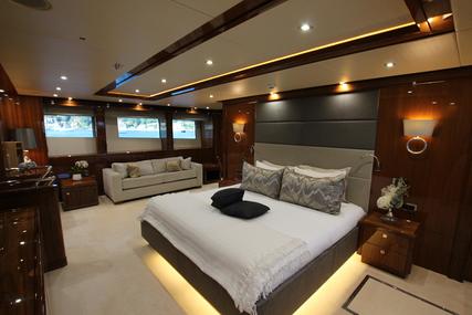 Sunseeker 131 Yacht