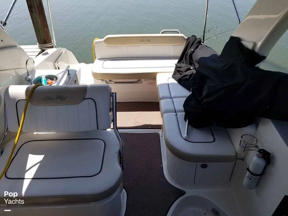 2009 Sea Ray sundancer 250