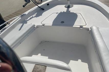 Tidewater 2100 Bay Max