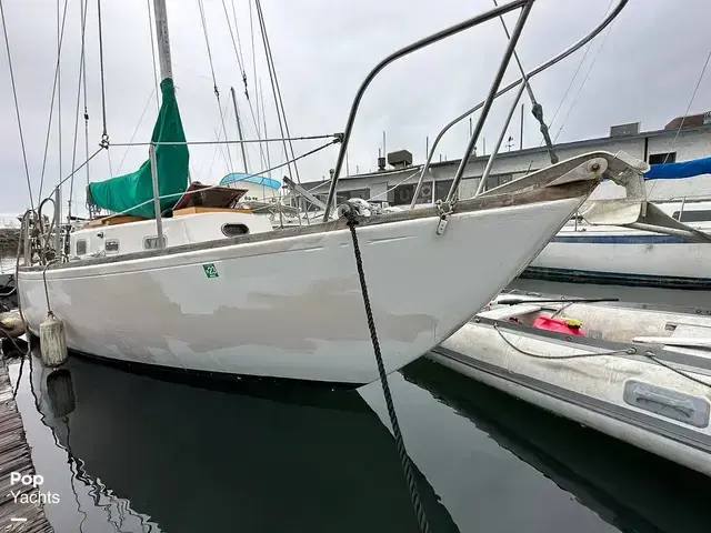 Chesapeake 32