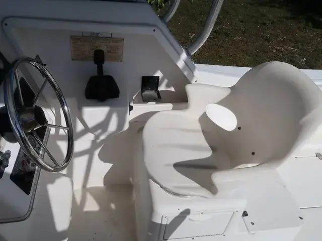 Sport Craft 261 Walk Around